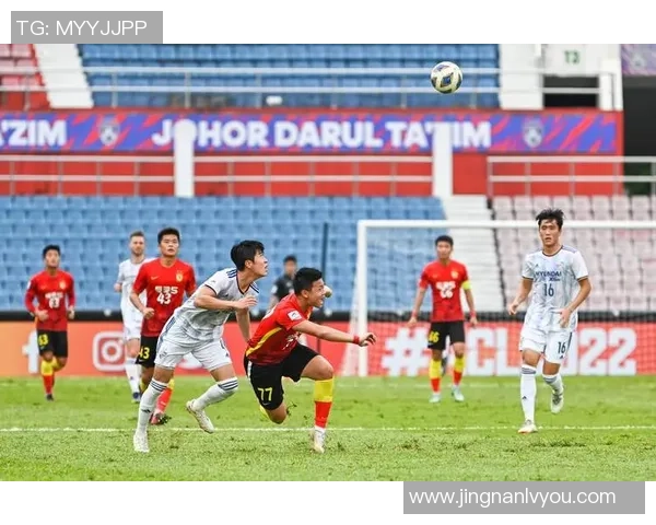 上海绿地迎战蔚山现代全力争胜展现亚洲足球魅力与激情