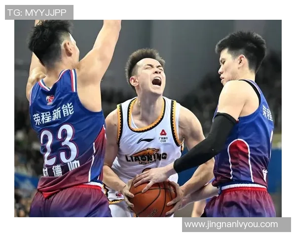 天津先行者迎战南京队全力争胜展现球队实力与斗志 天津先行者迎战南京队全力争胜展现球队实力与斗志